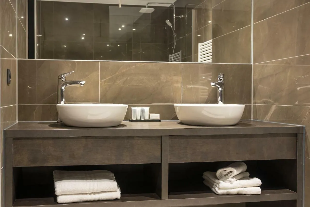 Riva hotel Den Haag - Delft 4*,